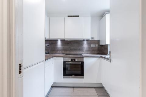 2 bedroom ground floor flat to rent, 25 Salisbury Place Langton Road