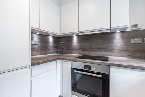 2 bedroom ground floor flat to rent, 25 Salisbury Place Langton Road
