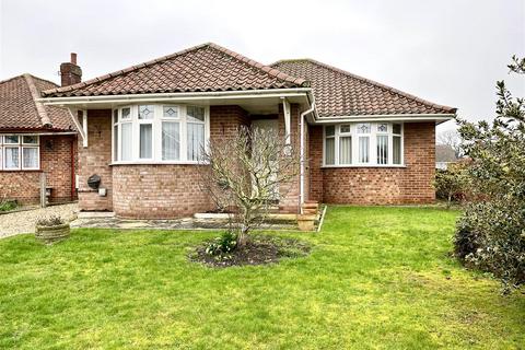 3 bedroom bungalow for sale, Bellrope Lane, Wymondham