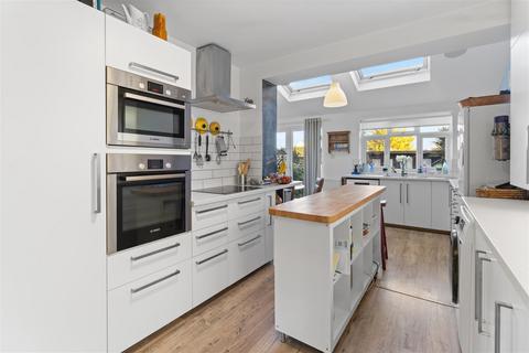3 bedroom detached house for sale, Grove Road, Seaford