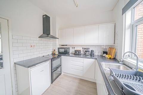 3 bedroom terraced house for sale, Poplar Road, Dorridge, B93