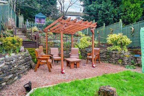 3 bedroom end of terrace house for sale, Stourbridge Road, Kidderminster, DY10