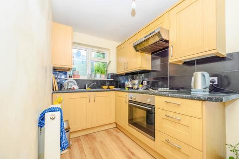 3 bedroom semi-detached house for sale, Bassil Road, Hemel Hempstead