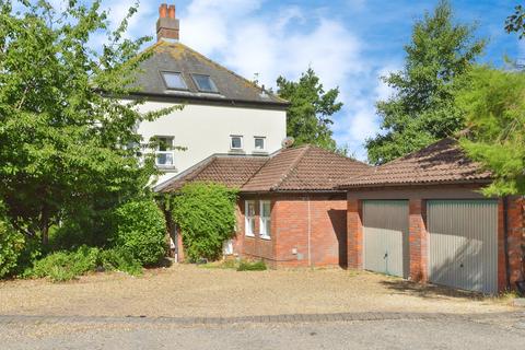 5 bedroom detached house for sale, Beaumaris Grove, Shenley Church End, MILTON KEYNES