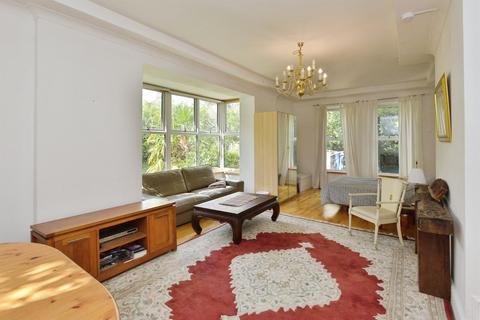 5 bedroom detached house for sale, Beaumaris Grove, Shenley Church End, MILTON KEYNES