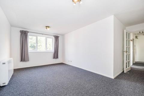 2 bedroom flat for sale, Greenslade Road, Barking