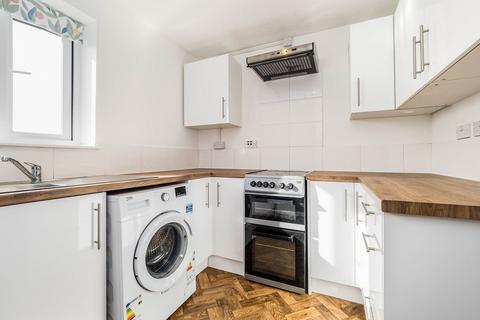 2 bedroom flat for sale, Greenslade Road, Barking