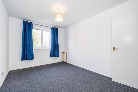 2 bedroom flat for sale, Greenslade Road, Barking