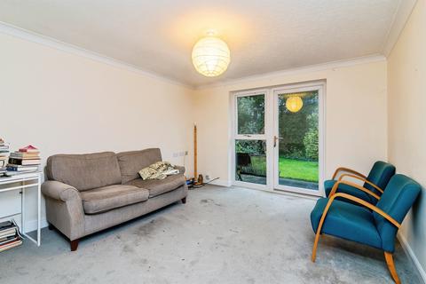 2 bedroom terraced bungalow for sale, Birch Walk, The Firs, Nottingham