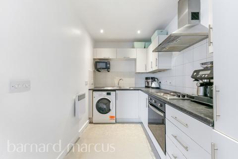 1 bedroom flat for sale, Phoenix Way, London