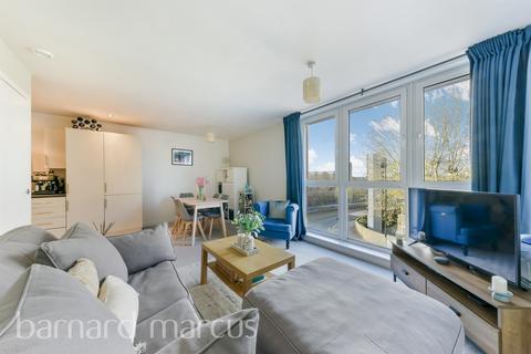 1 bedroom flat for sale, Phoenix Way, London