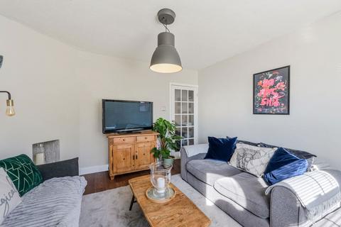 2 bedroom maisonette for sale, Somerset Road, Redhill RH1