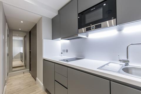 Flat to rent, Flat 1 50-52 St Quintin Avenue