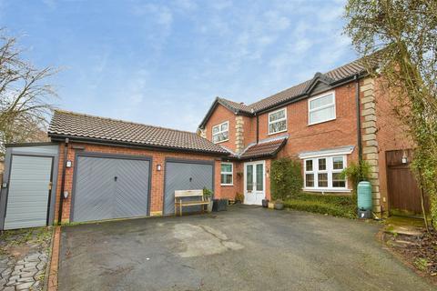4 bedroom detached house for sale, Meadowgrass Close, Littleover, Derby
