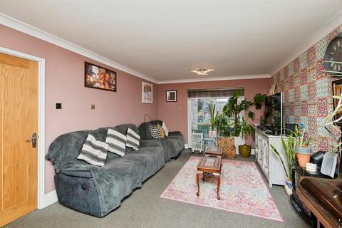 4 bedroom detached house for sale, Meadowgrass Close, Littleover, Derby