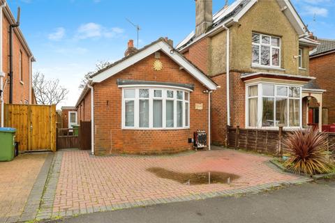 undefined, King Edward Avenue, Southampton