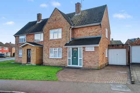 3 bedroom semi-detached house for sale, Nabbott Road, Chelmsford CM1