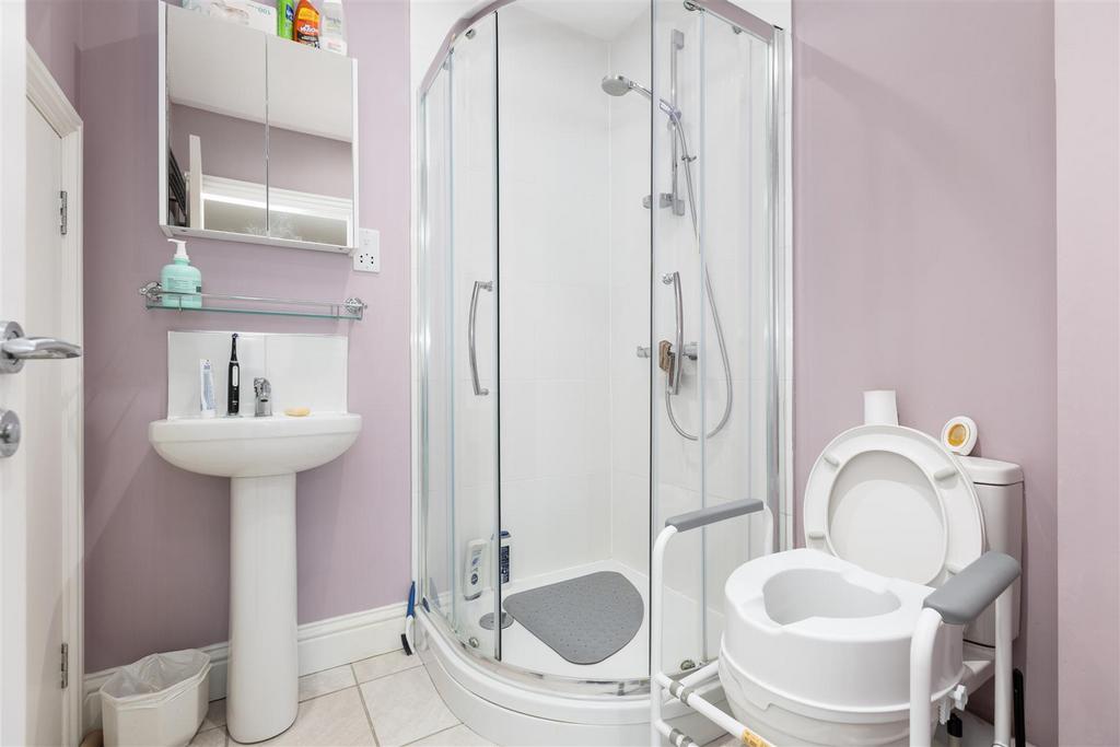 Bedroom 1 En-Suite