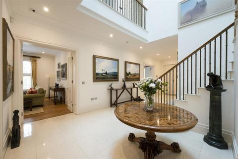 undefined, Coombe Ridings, Kingston Upon Thames, KT2