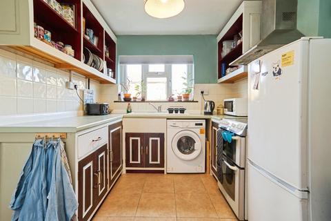 undefined, Raywood Close, Yeadon, Leeds