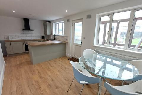 3 bedroom terraced house to rent, Plough Lane, Whitstable, Kent, CT5