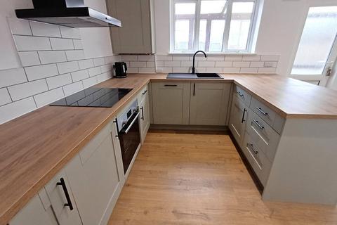 3 bedroom terraced house to rent, Plough Lane, Whitstable, Kent, CT5