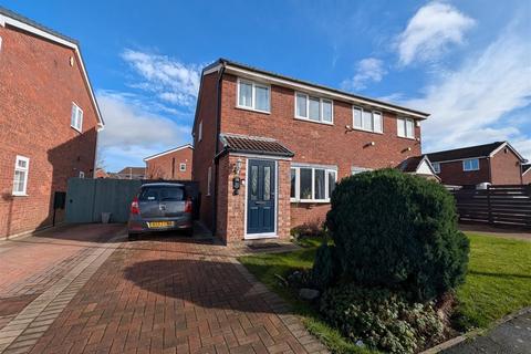 3 bedroom semi-detached house for sale, Washbrook Drive, Darlington