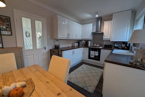 3 bedroom semi-detached house for sale, Washbrook Drive, Darlington