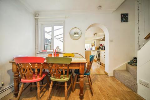 2 bedroom end of terrace house for sale, Kings Road, Bury St. Edmunds