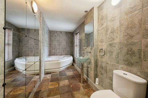 2 bedroom flat for sale, Auckland Road, Wheatley, Doncaster