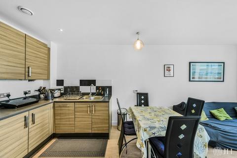 1 bedroom flat for sale, Rick Roberts Way, London, E15