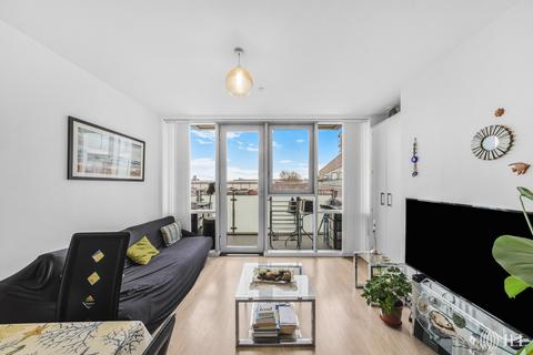 1 bedroom flat for sale, Rick Roberts Way, London, E15