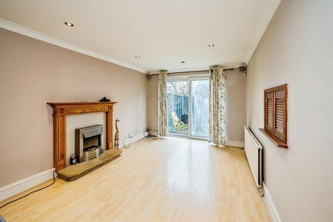 undefined, Robin Hood Close, Slough
