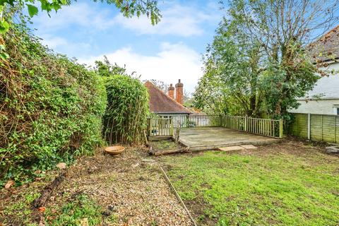 4 bedroom detached house for sale, Vale Road, SEAFORD