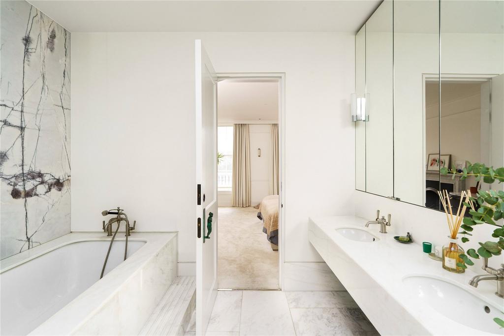 Picture No. 07