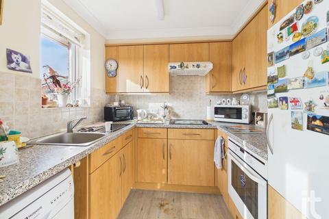 2 bedroom apartment for sale, Woodgrove Court, Peter Street, Stockport, SK7