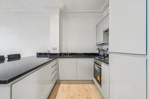 1 bedroom flat to rent, Westbourne Street, London W2.
