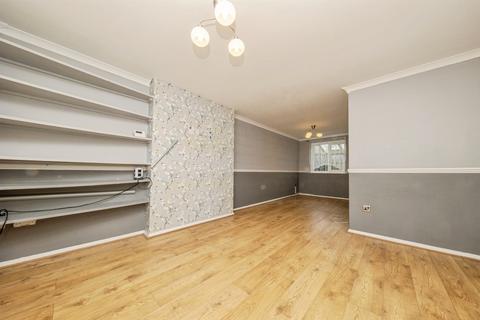 3 bedroom end of terrace house for sale, Curlew Croft, Colchester