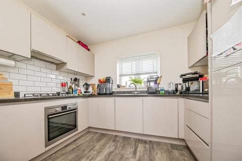 2 bedroom flat for sale, Amelia Chase, COLCHESTER