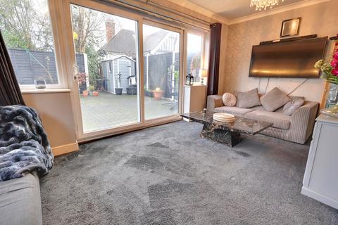 3 bedroom semi-detached house for sale, Bassett Green, Southampton