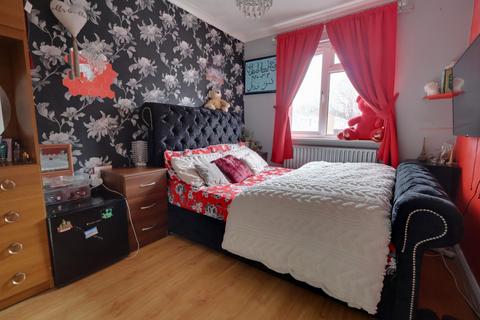3 bedroom semi-detached house for sale, Bassett Green, Southampton