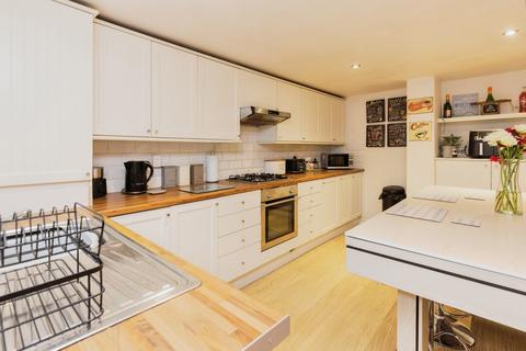 3 bedroom semi-detached house for sale, Lower Lane, Cleckheaton, BD19