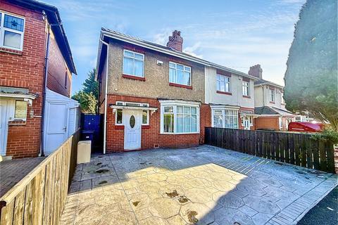 3 bedroom semi-detached house for sale, Shipley Avenue, Fenham, Newcastle upon Tyne, Tyne and Wear, NE4 9RA
