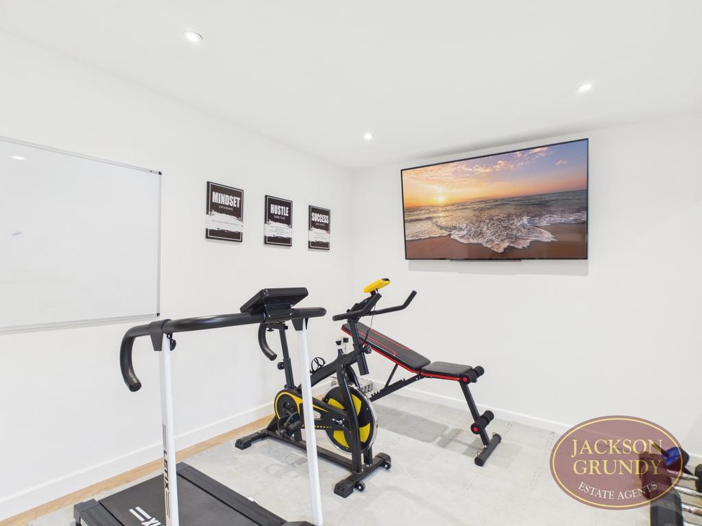 Gym/Office