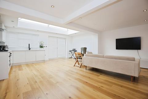 undefined, Cordelia Green, Heathcote, Warwick