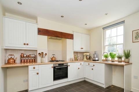 2 bedroom end of terrace house for sale, Langley Road, Chippenham