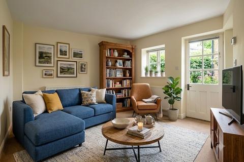2 bedroom end of terrace house for sale, Langley Road, Chippenham