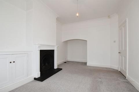 3 bedroom terraced house for sale, Stoughton Road, Oadby, Leicester