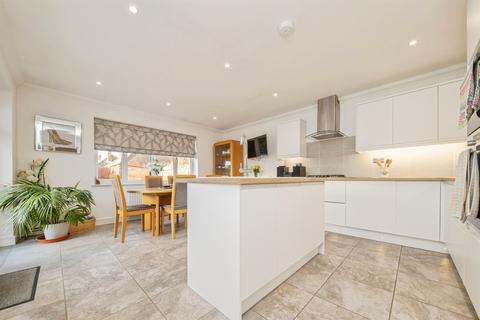 3 bedroom detached bungalow for sale, Stratford Road, Holland-On-Sea, Clacton-On-Sea