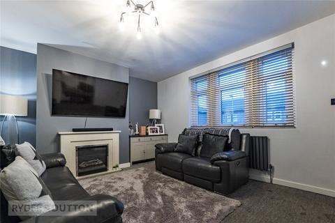 3 bedroom end of terrace house for sale, Storth Avenue, Huddersfield, West Yorkshire, HD4